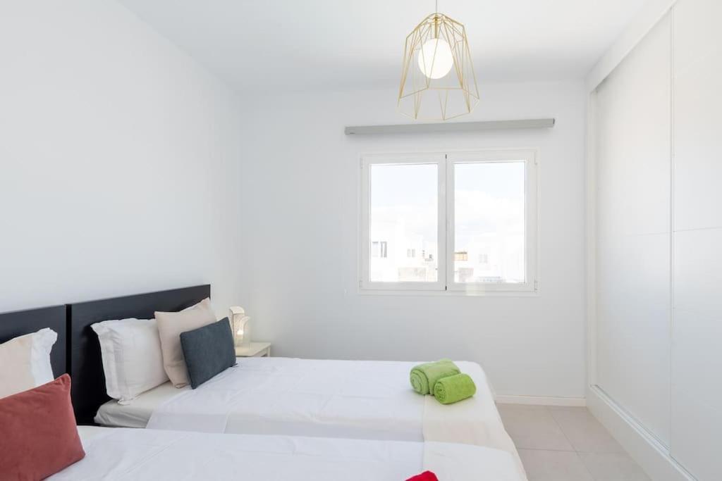 Casa Lolalo - Modern Villa With Pool, 15Min Walk To Marina Rubicon ปลายาบลังกา ภายนอก รูปภาพ