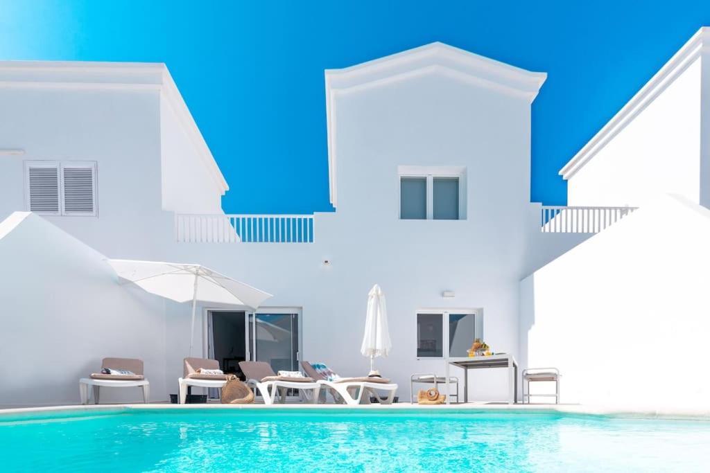 Casa Lolalo - Modern Villa With Pool, 15Min Walk To Marina Rubicon ปลายาบลังกา ภายนอก รูปภาพ
