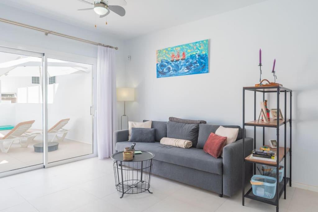 Casa Lolalo - Modern Villa With Pool, 15Min Walk To Marina Rubicon ปลายาบลังกา ภายนอก รูปภาพ