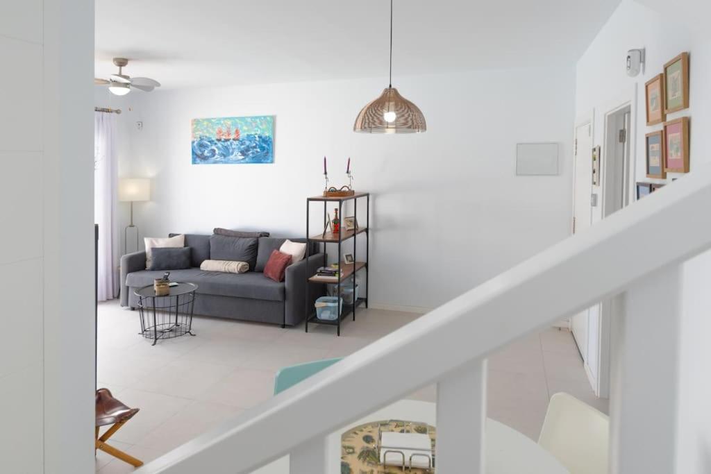 Casa Lolalo - Modern Villa With Pool, 15Min Walk To Marina Rubicon ปลายาบลังกา ภายนอก รูปภาพ